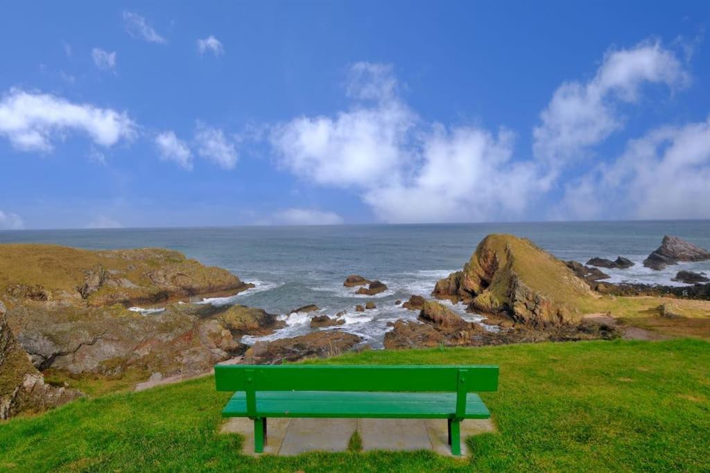 Cliff Top Cottage With Sea Views Portknockie Luaran gambar